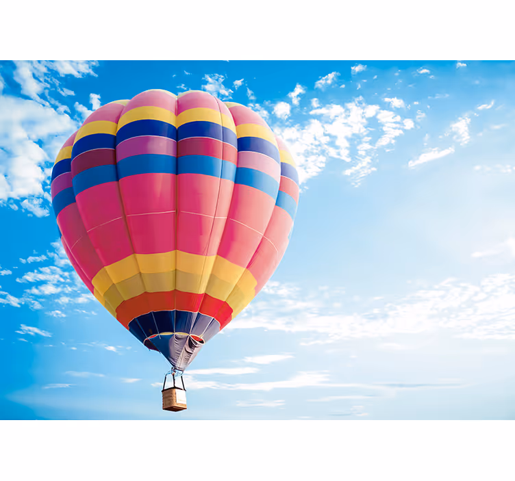 Oturma odası stor perde - vintage balon yarışı - TenStickers
