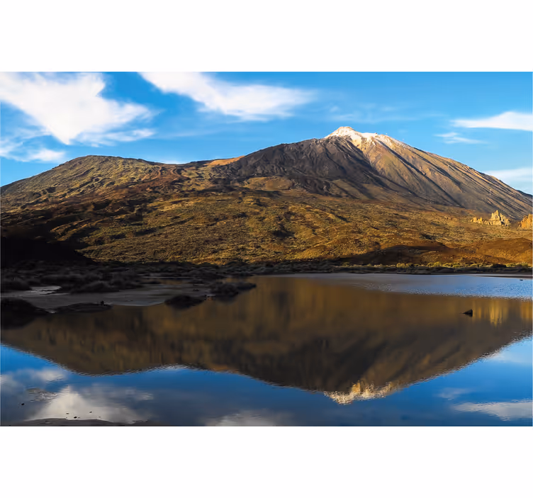 Oturma odası stor perde suya yansıyan teide - TenStickers