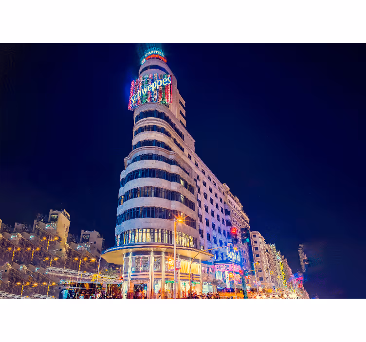 Yatak odası stor perde akşam zeminden gran vía - TenStickers