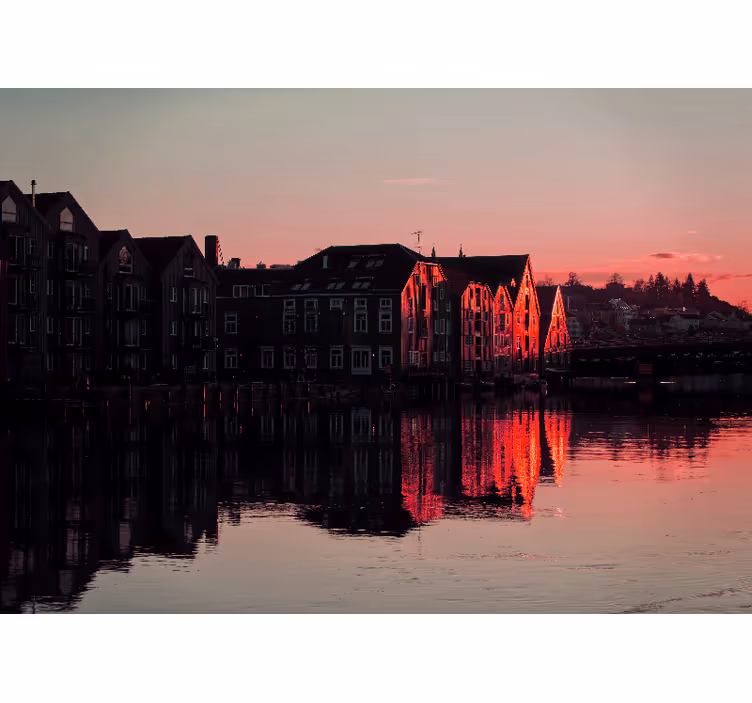 Yansıtan kanal evleri şehir ve ülke duvar resim - TenStickers