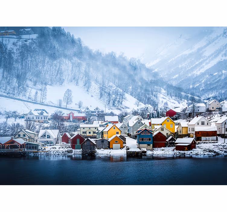 Norveç manzarası karlı dağlar duvar kağıdı - TenStickers