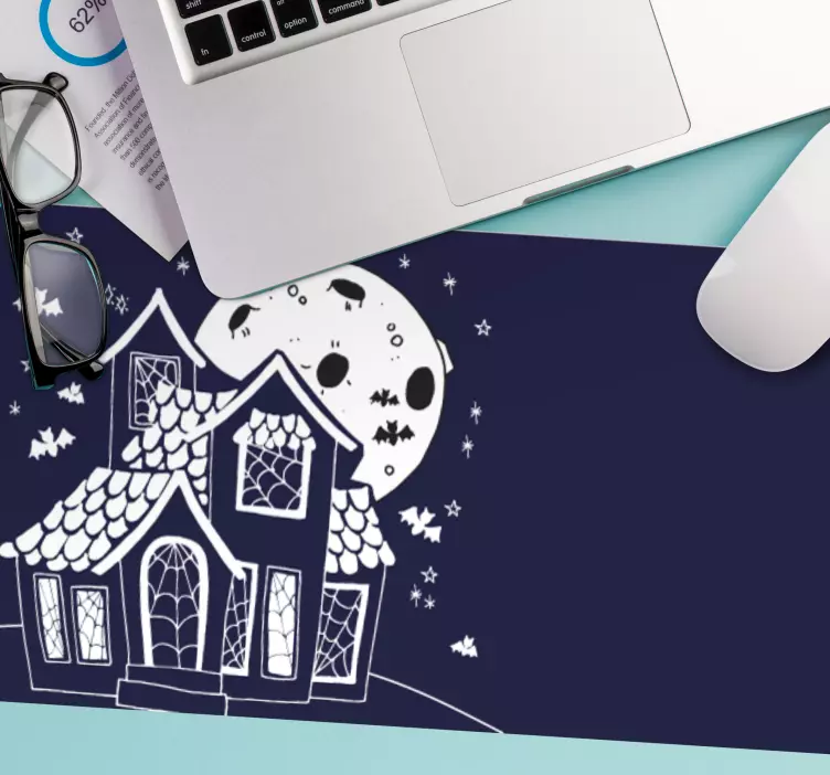 Ay mouse pad ile perili ev - TenStickers