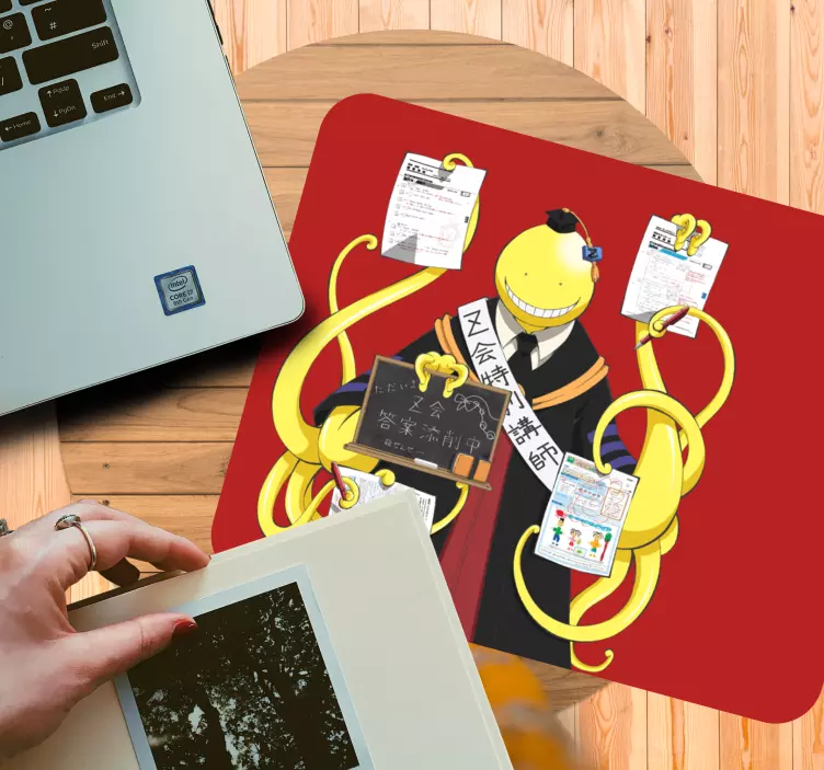 Sarı garip canavar anime mousepad - TenStickers