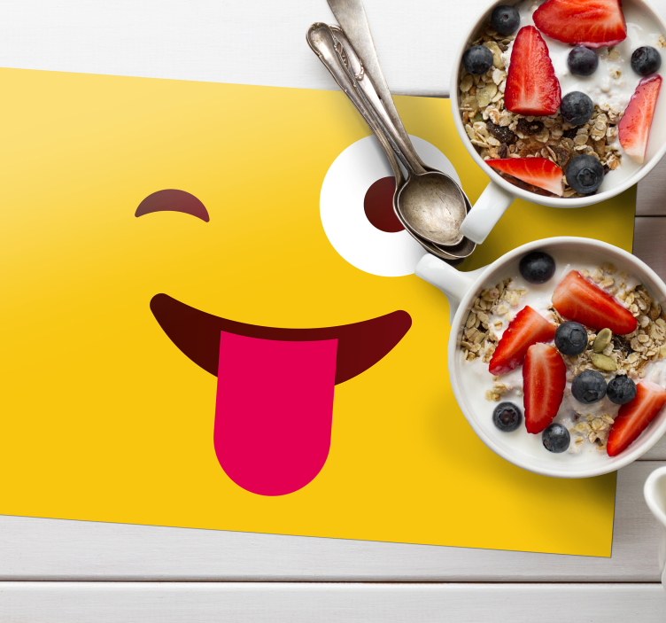 Modern emoji göz kırpıyor yüz çocuklar placemats - TenStickers