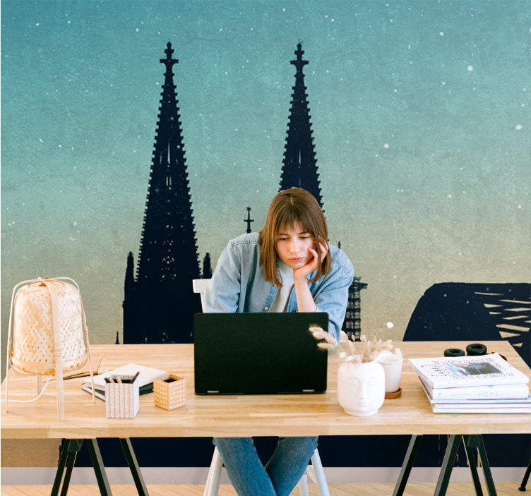 Silüetli katedral kuleleri şehir ve ülke duvar resim - TenStickers