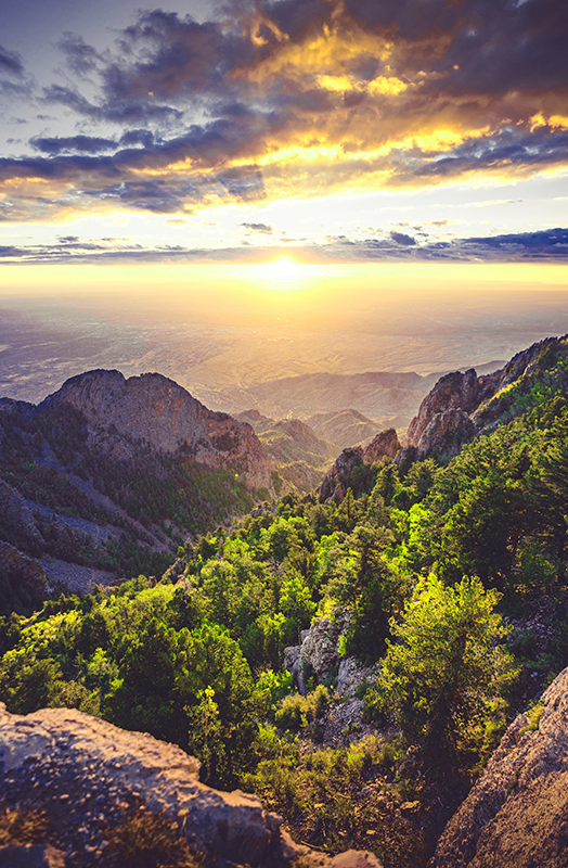 Oturma odası afişi dağda gün doğumu - TenStickers