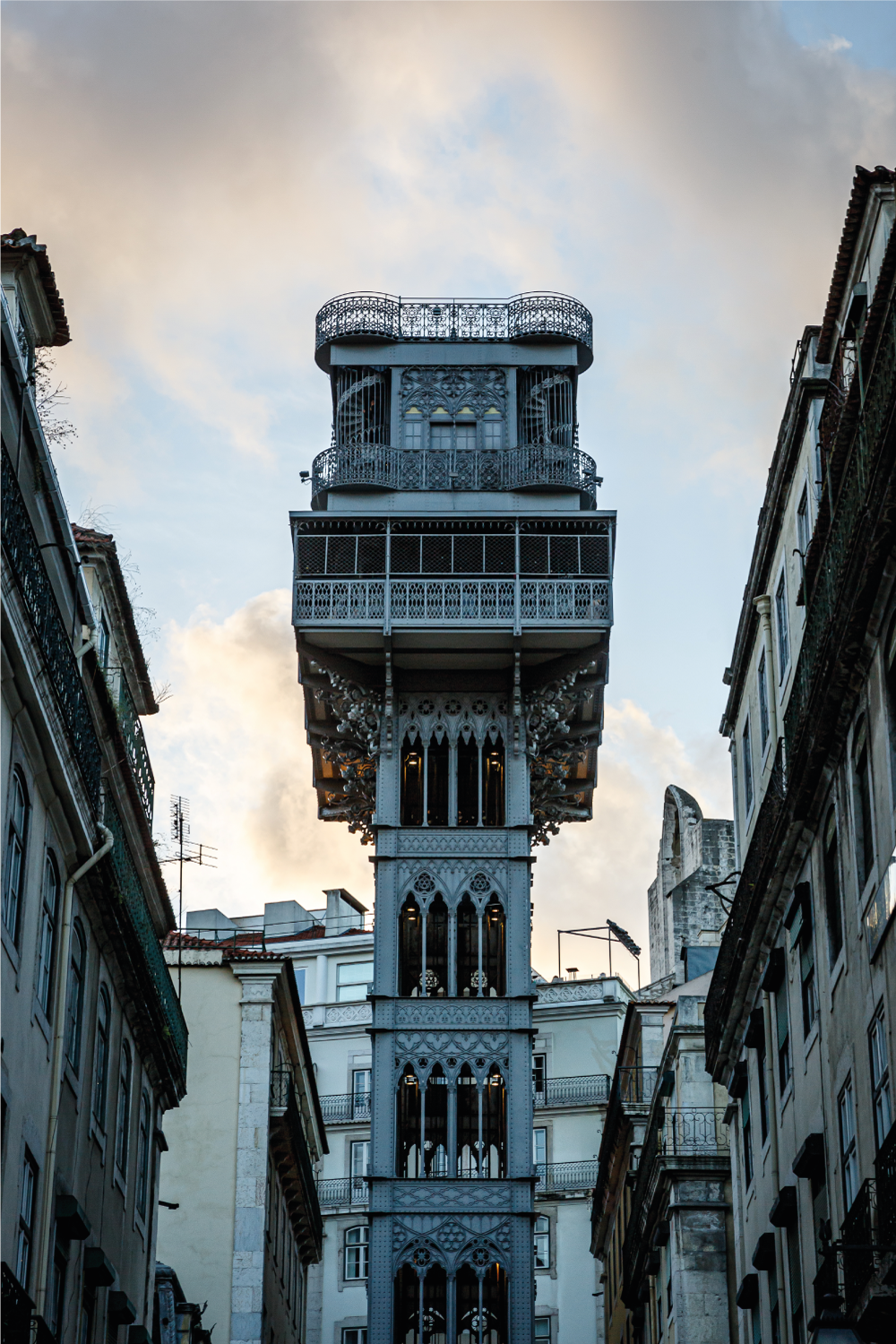 Oturma odası afişi - lizbon asansörü - TenStickers