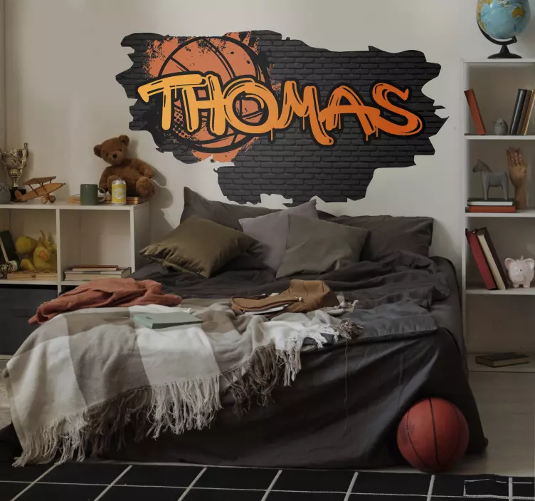 Basketbol çıkartması ile turuncu grafiti adı - TenStickers