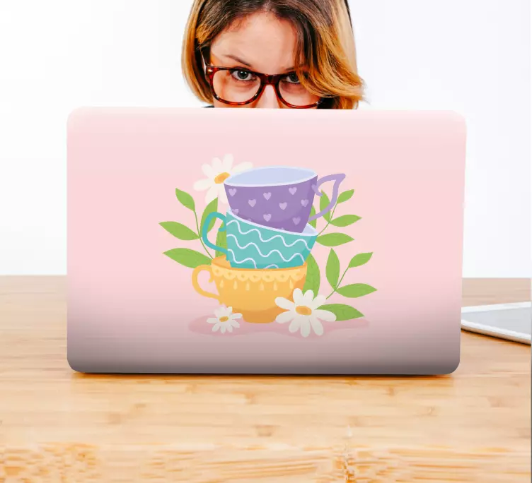 çiçeklerle çay fincanı dizüstü bilgisayar derileri - TenStickers