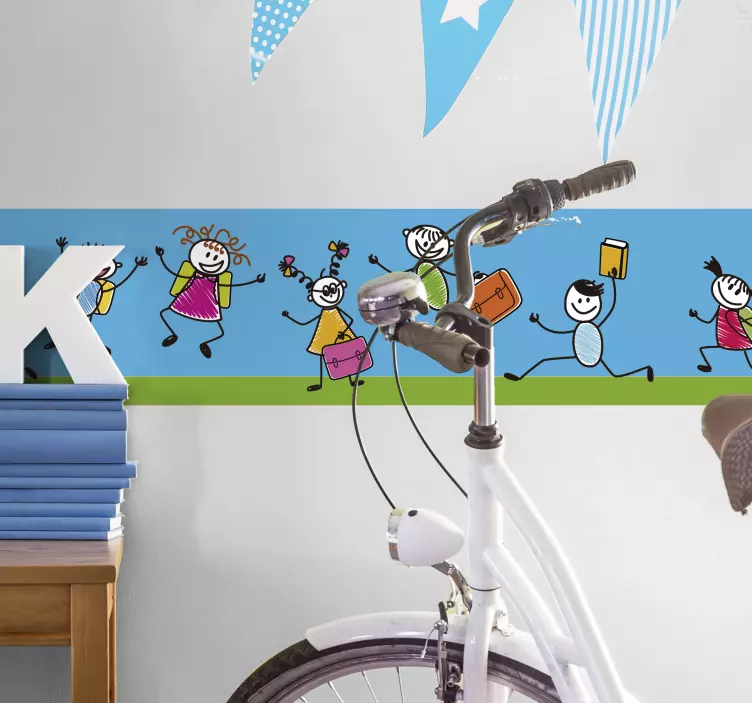 çocuklar eğleniyor duvar sticker - TenStickers