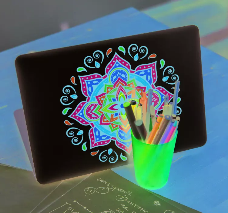 Dizüstü laptop için klasik mandala sticker - TenStickers