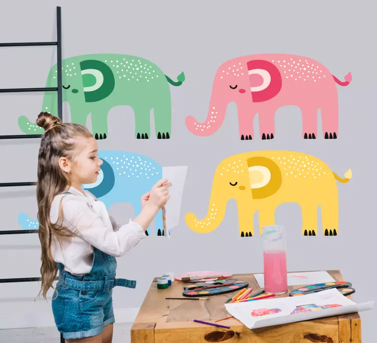 Farklı renkteki filler çocuk çıkartması - TenStickers