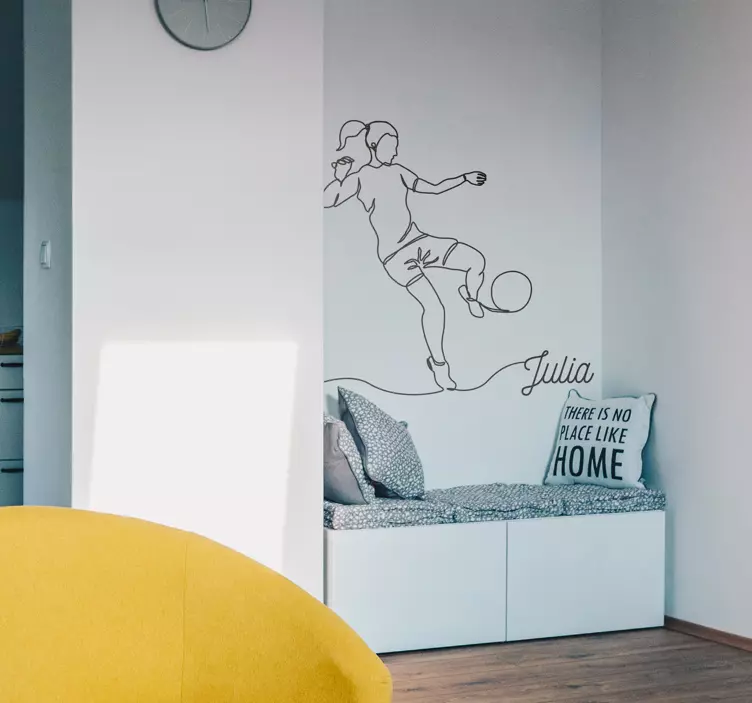Kadın futbolcu minimalist çıkartması - TenStickers