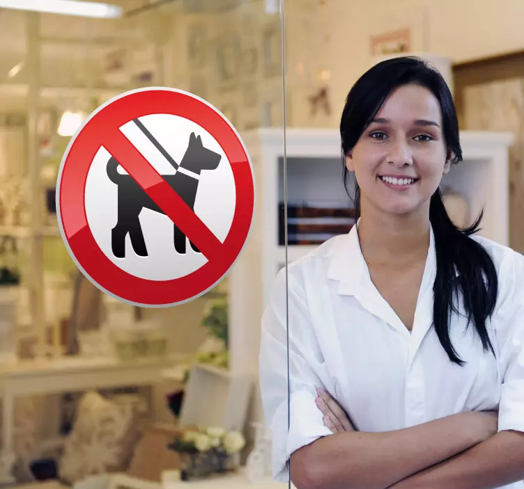 Köpekler yasak işareti etiket - TenStickers