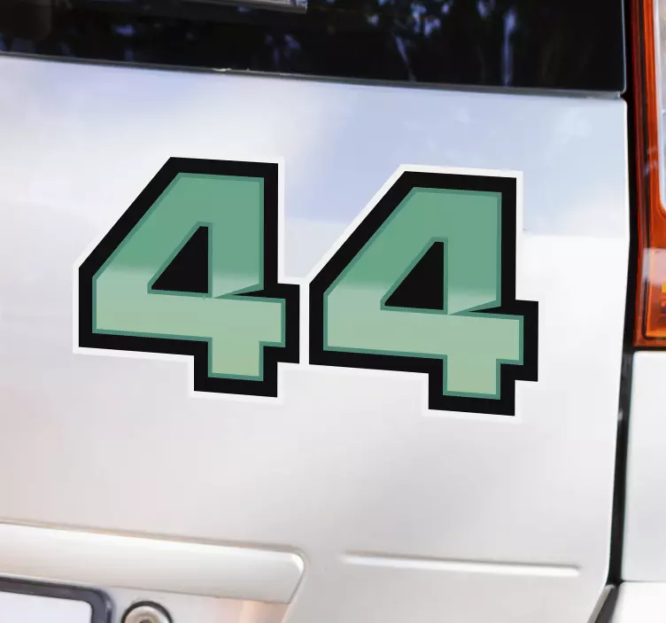 Lewis hamilton 44 araba sticker - TenStickers