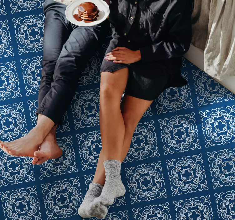 Mozaik beyaz desen mavi zemin halısı - TenStickers