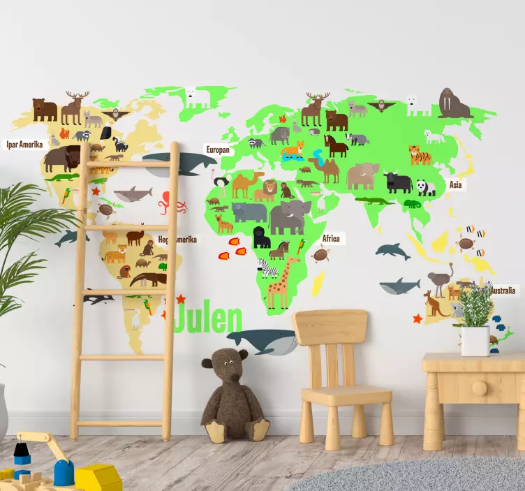 Türk duvar dekorunda adı olan fauna dünya haritası - TenStickers