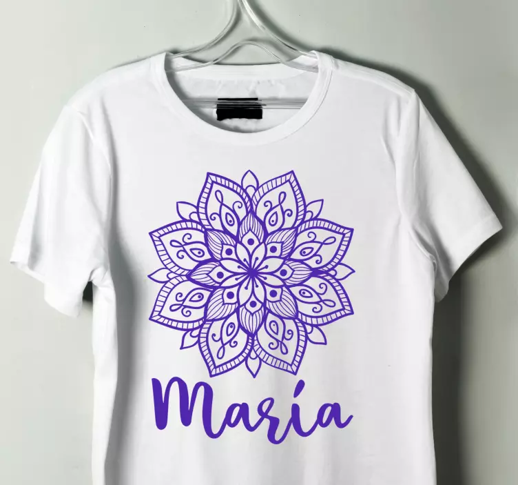Mandala motif isimlerle tişort - TenStickers
