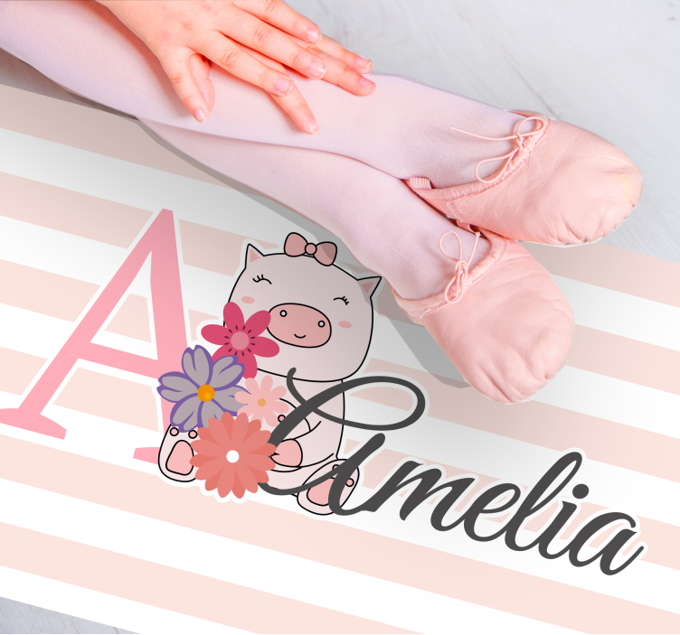 Sevimli domuz çizimi isimlerle pvc halı - TenStickers